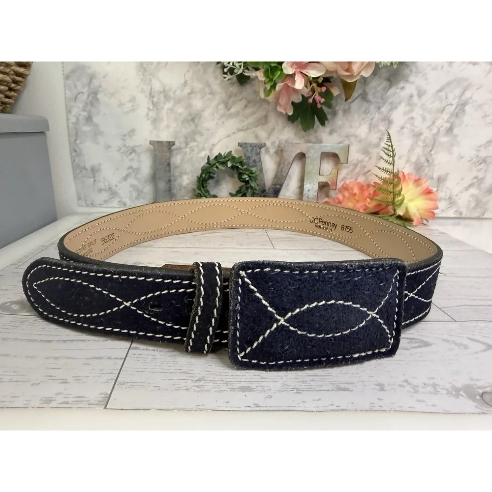 Vintage JC Penneys Blue Suede Belt 1.5